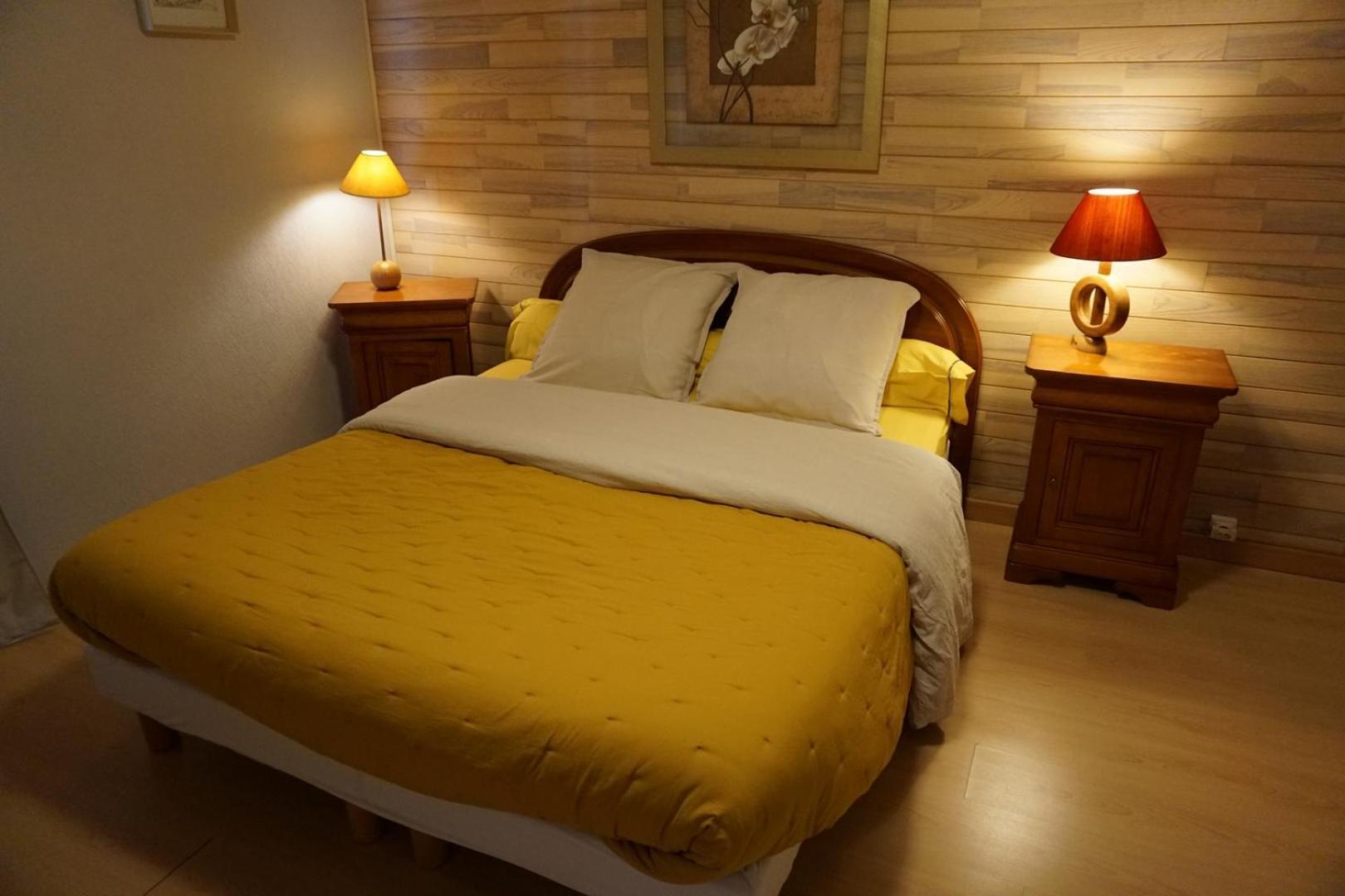 Chambres D'Hotes Kerioret Izella Kerlaz Экстерьер фото